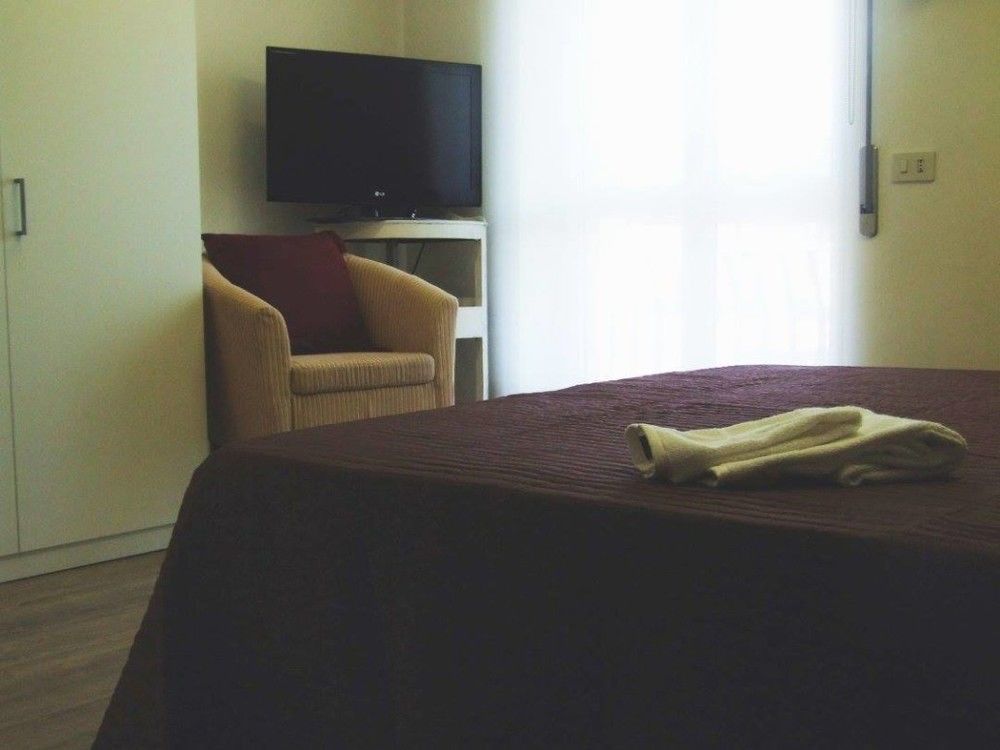 Residenza I Ciclamini Bed & Breakfast Рим Екстериор снимка